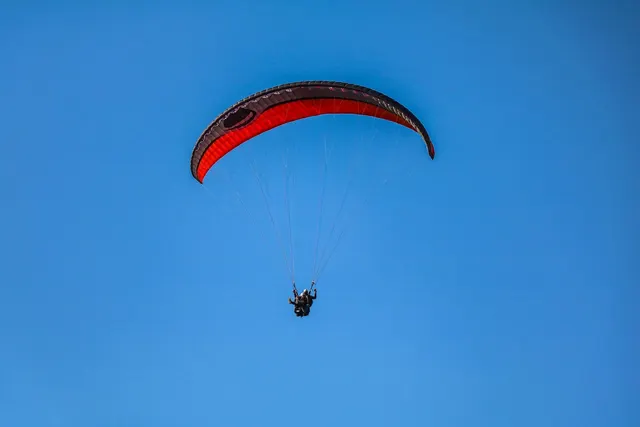 Paragliding