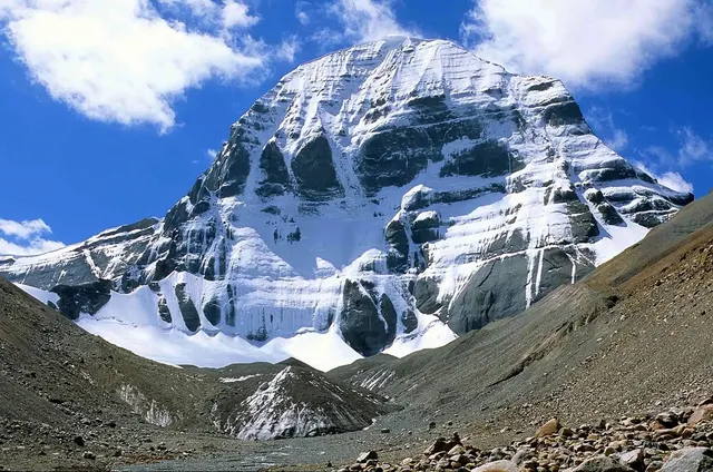 16 Day Kailash Manasarvor tour via Lhasa 2026 photo 1