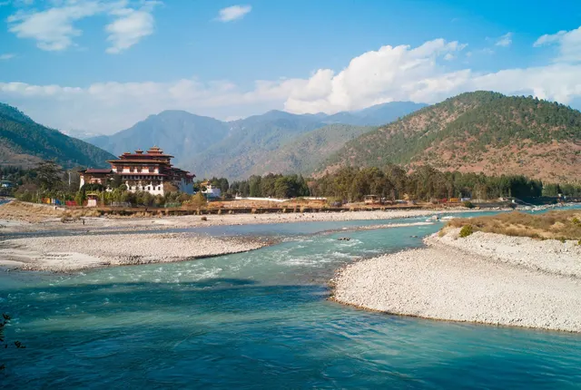 Bhutan 6 Days 5 Nights : Fly-In & Fly-Out Tour hero image