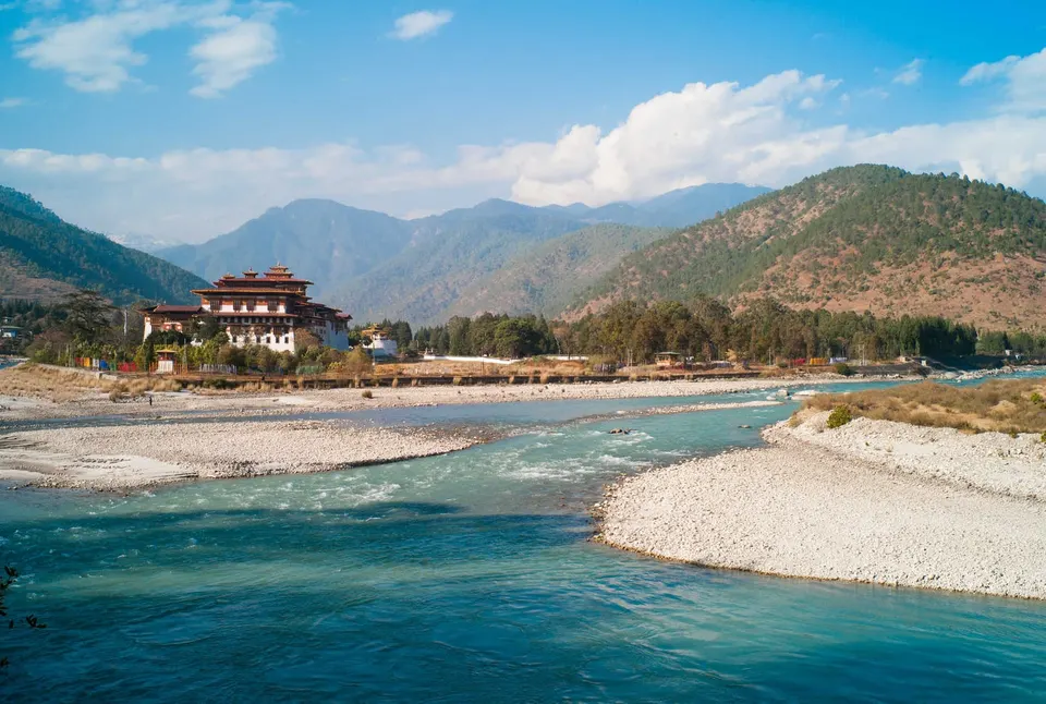Bhutan 6 Days 5 Nights : Fly-In & Fly-Out Tour hero image
