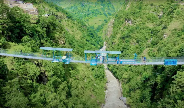Bungee Jumping in Nepal photo 5