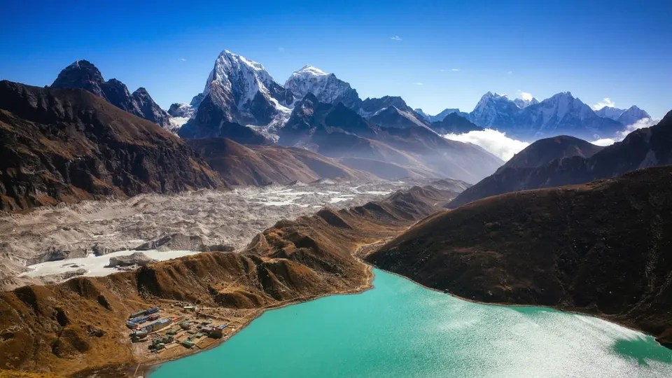 Gokyo Trek hero image