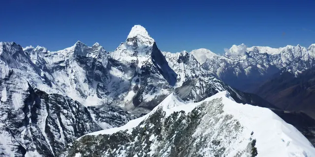 Island Peak Trek photo 2