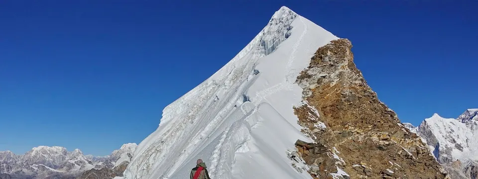 Lobuche Peak Trek hero image