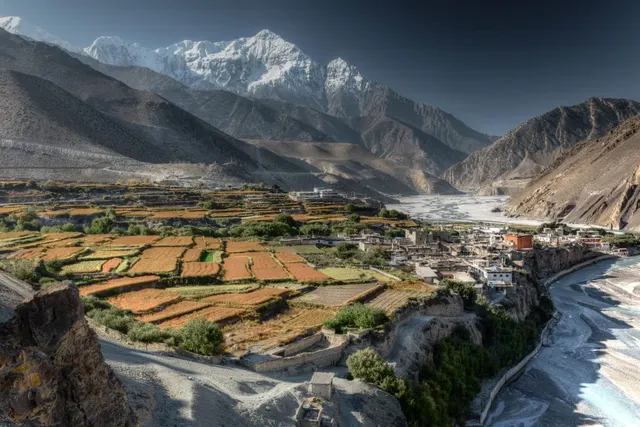 Lower Mustang Trek photo 1