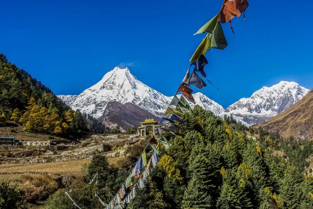 Manaslu Circuit Trek photo 3