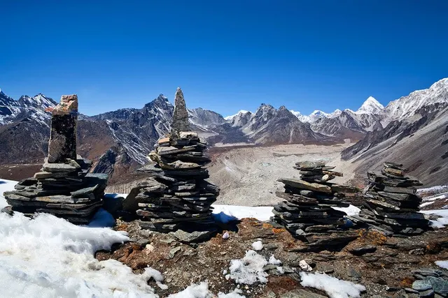 Three Pass Trek photo 6